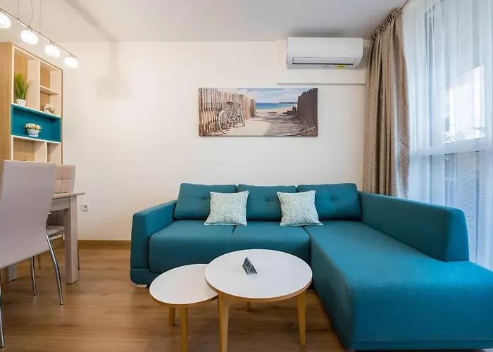 Labyrinth Apartment - Free Parking Space Included
